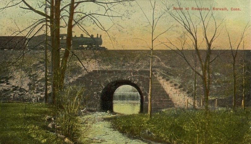 Railroad crossing the Five Mile River